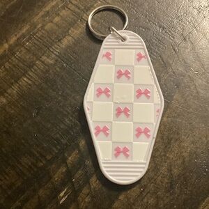 Chic Pink and White Key Holder